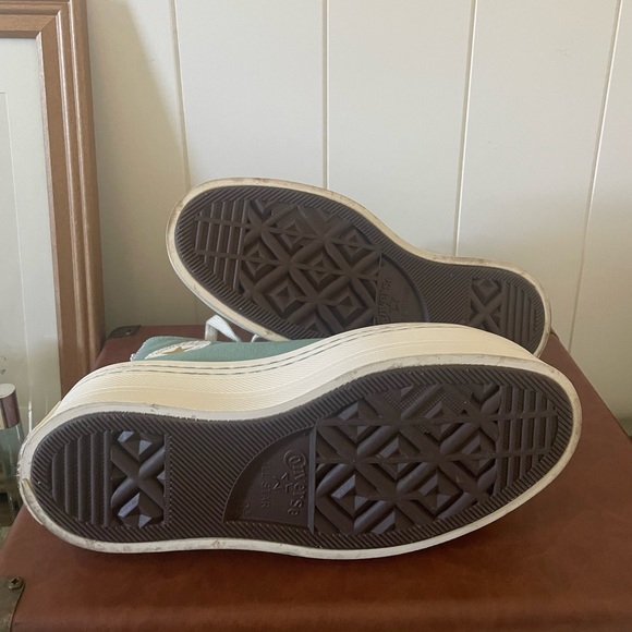 Converse Chuck Taylor All Star Modern Lift sneakers with crafted stitching - Picture 3 of 11